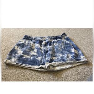 American Bazi women’s size 1X distressed cut off shorts